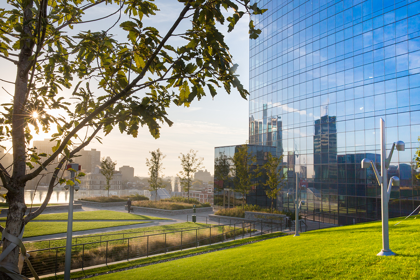 A park that adapts, seating lawn